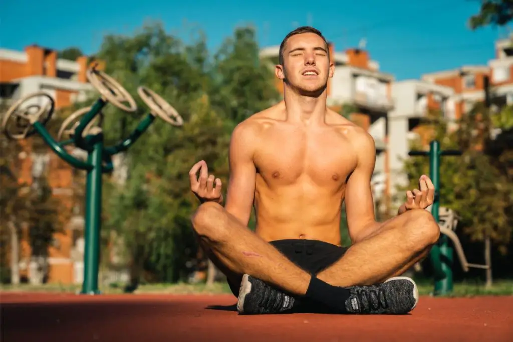 11 Benefits of Meditation for Athletes (Optimize Sports Performance ...