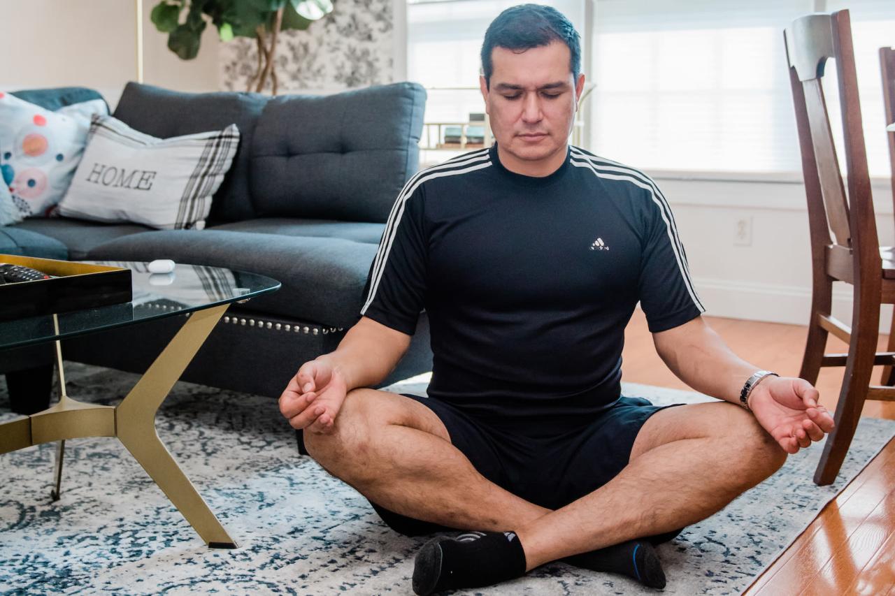 Well Nourished | How to exercise and meditate every day Well Nourished | How to exercise and meditate every day