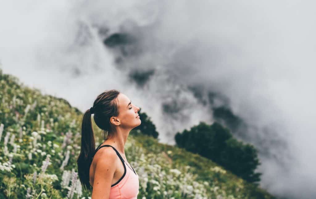 Running Meditation - YogaDigest.com