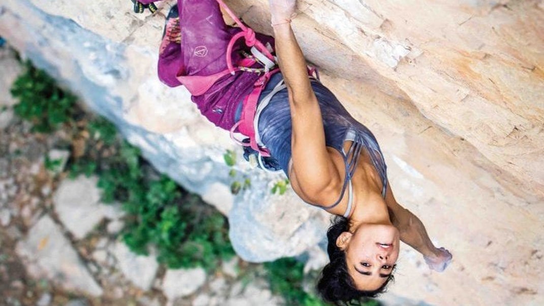How to Relax While Climbing - Climbing How to Relax While Climbing - Climbing
